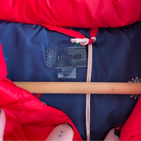 Mother NWT The Pillow Talk Tri Color Puffer Vest in Building Block - Picture 4 of 8